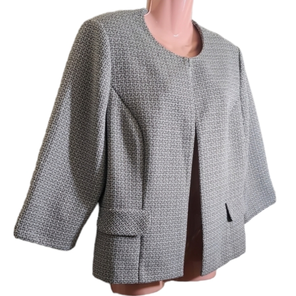 Perceptions New‎ York Women's Blazer Size 12 Grey, Black, White 3/4 qrt sleeves - Picture 13 of 14